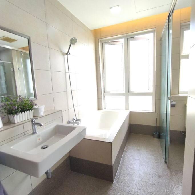 Octagon Premium Ipoh Town Center 2Br 101 By Grab A Stay Eksteriør billede